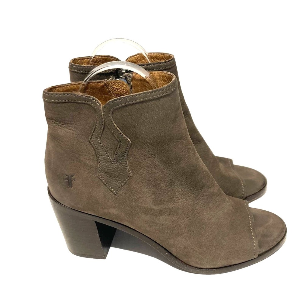 FRYE Peep Toe Block Heel Ankle Boots Taupe Gray Suede Side Zip Women